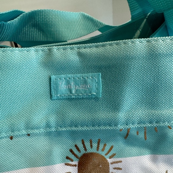 Thirty One Essential Storage Tote in Rays for Days BNIP! - Picture 6 of 9